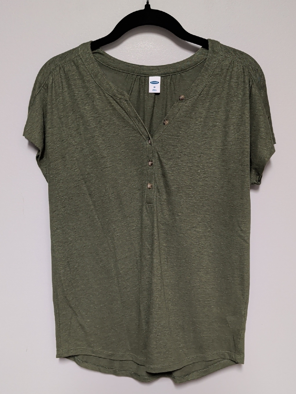 Old Navy Olive Green Short Sleeve Henley Tee